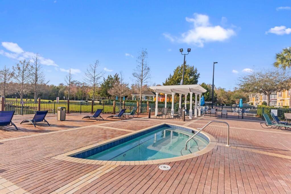 The Villas At Seven Dwarfs - 2624 Mickey Villa - Near Disney - Water Park คิสซิมมี ภายนอก รูปภาพ